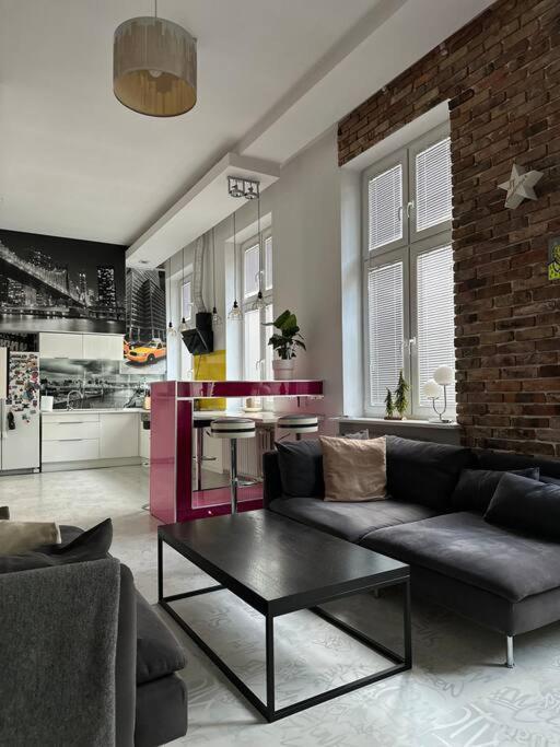 P-122 Piotrkowska Apartment. Лодз Екстериор снимка